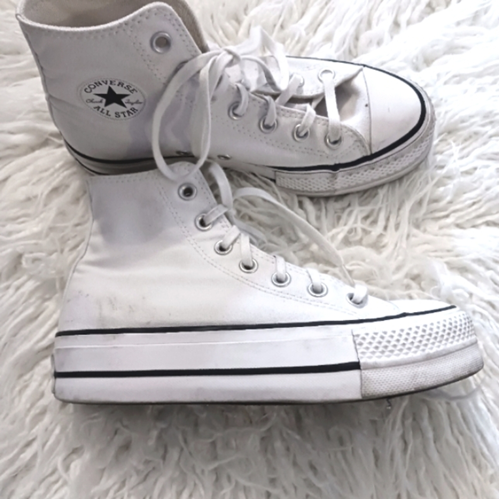 Converse Chuck Taylor All Star High Top Sneakers - White - Picture 3 of 9